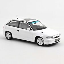 Opel Astra GSi 1:18 Modellauto Miniatur 1/18 Casablanca White Weiß Norev 183673