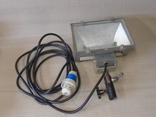 alter Flutlicht Strahler / Scheinwerfer  230 Volt , Feuerwehr / THW Gerätewagen