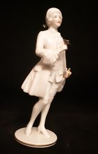 Augarten Wien Porzellan Figur Kavaler mit Silberrose