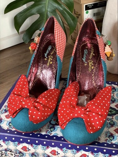 Irregular choice pumps - ❤️,