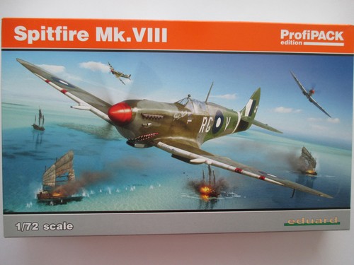 Spitfire viii 1 72 - mk.,