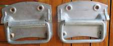 2 schwere Kistengriffe  / Truhengriffe / Zarges Box ?