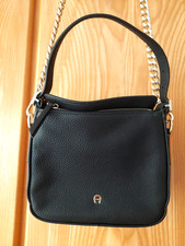 Hübsche kleine aigner leder - kleine,
