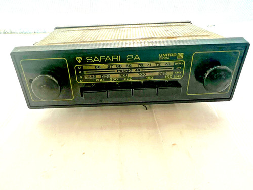 Oldtimer autoradio safari - oldtimer,