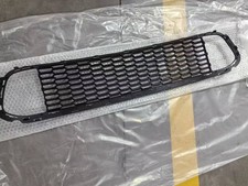 Front bumper grille for Mini