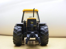 Siku  1:32  JBC  Fastrac  2150  Melonengelb  siehe Bilder 