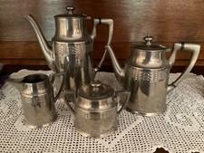 Gerhardi & Co Kaffeekanne Milchkännchen Zuckerdose Zinn, Teekanne ?