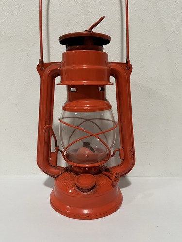 Petroleumlampe sturmlaterne - petroleumlampe,