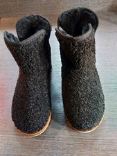 Hausschuhe  Pantoffeln 