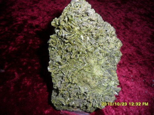 Mineralien-Epidot-Gabbro