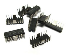 8x Stereo Audio Verstärker IC, Toshiba TA8227P, 2x 2.5 Watt Endstufe, NOS