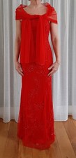 Abendkleid NIENTE mit passender Stola, leuchtend Rot, Gr. 36