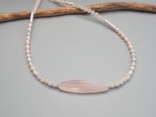Rosenquarz & Perlen Kette