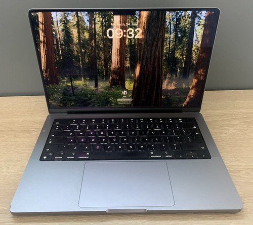 Macbook pro a2779 - pro, apple