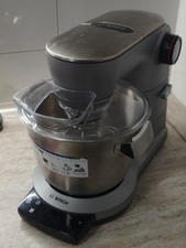 Bosch Mum 9  Küchenmaschine mit Waage Multifunktions-Küchenmaschine 1500W