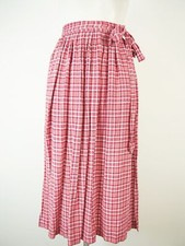 Dirndlschürze mittellang rot