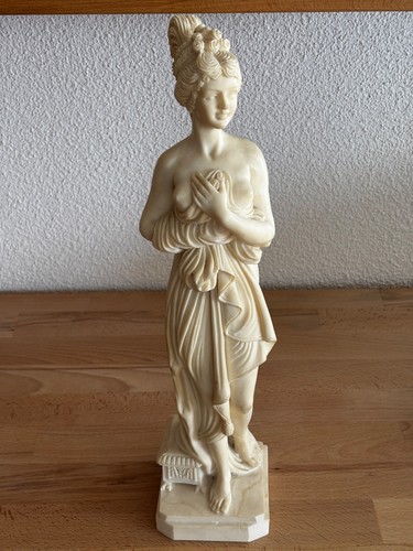 Dekorative frauenfigur venus - /,