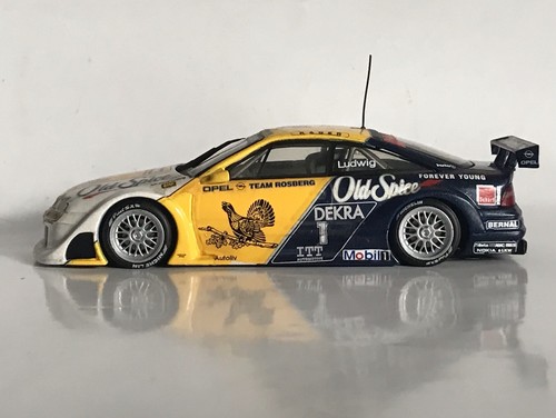 Minichamps 430954271 opel - minichamps,