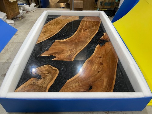 Natürliches schwarzes holz - schwarzes, &