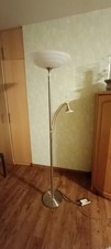 Stehlampe, Messing, 180 cm Höhe, dimmbar, Halogen 100 Watt, mit Leselampe