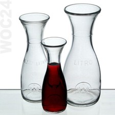 Glas karaffe wein - glas, wasser
