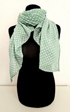 Blogger Italy Schal Halstuch Seide/BW asymetrisch mittelgroße Punkte helles Grün