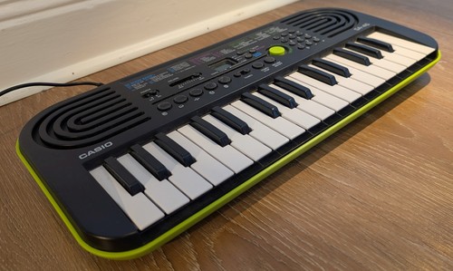 Casio mini keyboard 32 - casio,