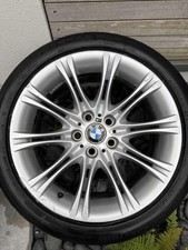 Ein Stück BMW E60 E61 Styling M135 8J×18 mit Reifen , gebraucht