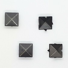 50 Stück Pyramidennieten Pyramiden Nieten Ziernieten Gothic Punk Schmuck 