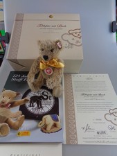 Steiff Classic Teddybär mit