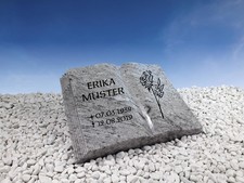 Grabstein Buch Grauer Granit 40x30x7 cm inklusive Gravur …