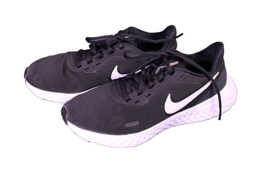 Nike sneaker revolution - sneaker,