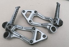 Fußrasten hinten + Halter