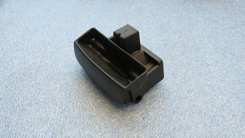 Rover glove box lid - 75,