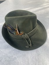 Trachtenhut für Damen in grün mit schönem Federschmuck Größe ca. 55