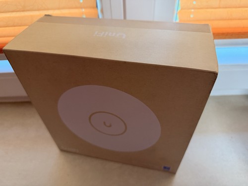 Ubiquiti unifi u7 - ubiquiti,