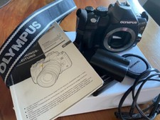 Olympus E-520 10.0MP (Nur Gehäuse)