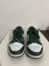 Nike Air Force Dunkelgrün, 1