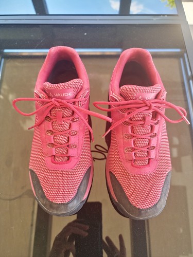 Wanderschuhe halbhoch von - halbhoch,