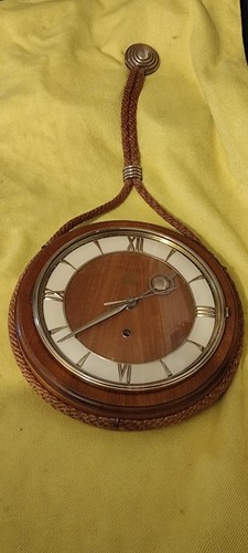 Wanduhr von selva holz - von,