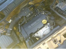 Motor ohne Anbauteile (Benzin)