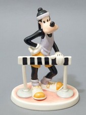 Vintage Hummel Goebel Disney Figur Hürdenläufer Goofy Figure Figurine