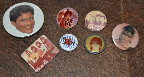 Konvolut kultige anstecker - kultige,