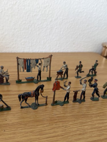Alte massefiguren diorama - alte,