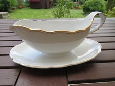 ? Soßen-Terrine Sauciere Servierschüssel gemarkt Deko Porzellan weiß Goldrand?