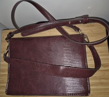 MANGO Handtasche Bordeaux