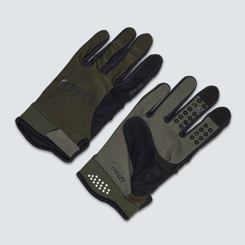 Oakley factory pilot - factory,