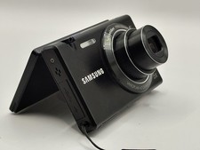 Samsung MV800 Flip-out