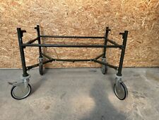 Fahrgestell Werkzeugtisch Tisch Transportgestell Bundeswehr rollbar BW Werkzeug