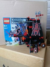 Lego Knights Kingdom 8800 schwarzer Angriffsturm Castle